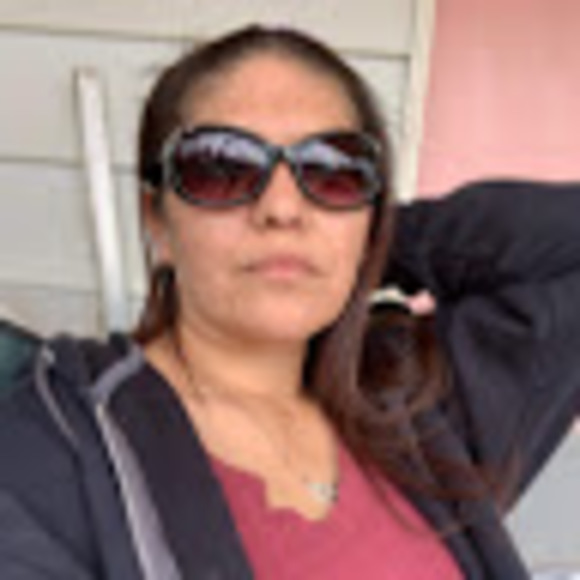 Meet your Posher, Rita - Picture 1 of 1